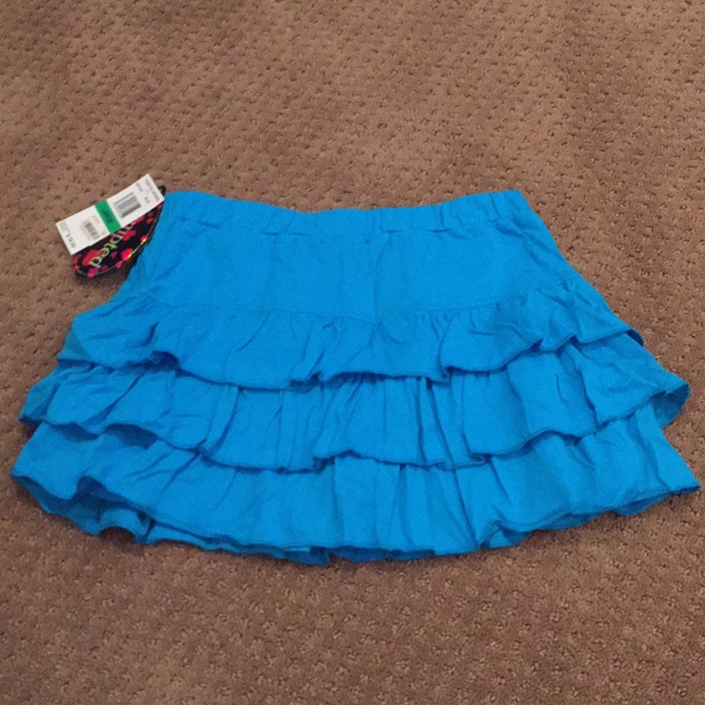 Aqua blue ruffled skirt, cute! New w/tags.